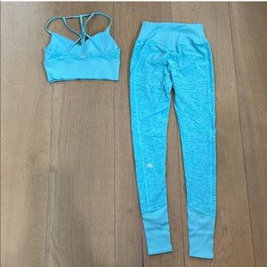 ALO Yoga SET - Alosoft lounge bra and leggings set aqua